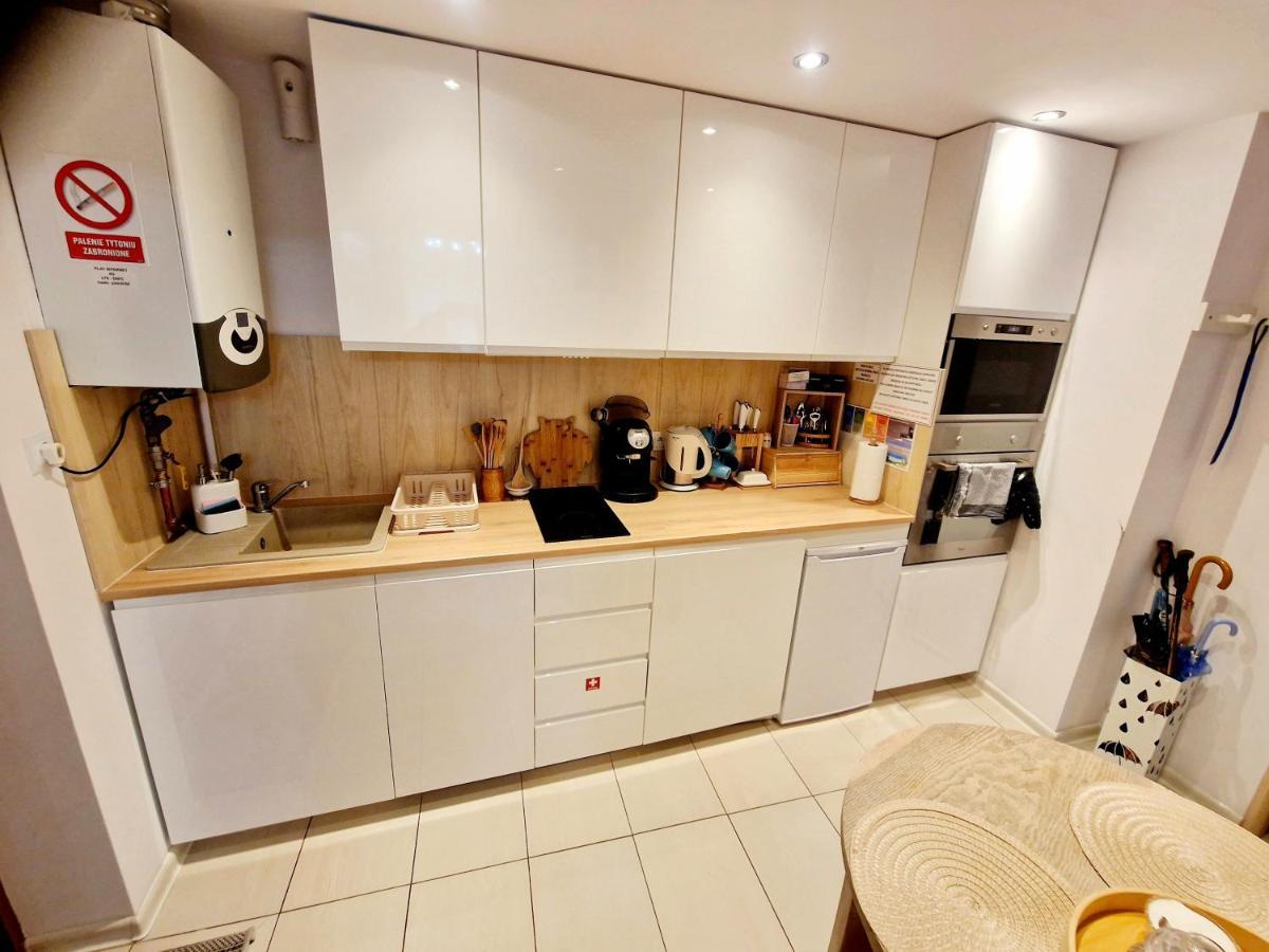 Room4U Mieszkania W Centrum 斯克拉斯卡波伦巴 外观 照片